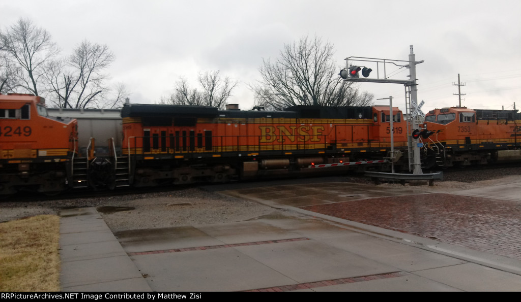 BNSF 5319